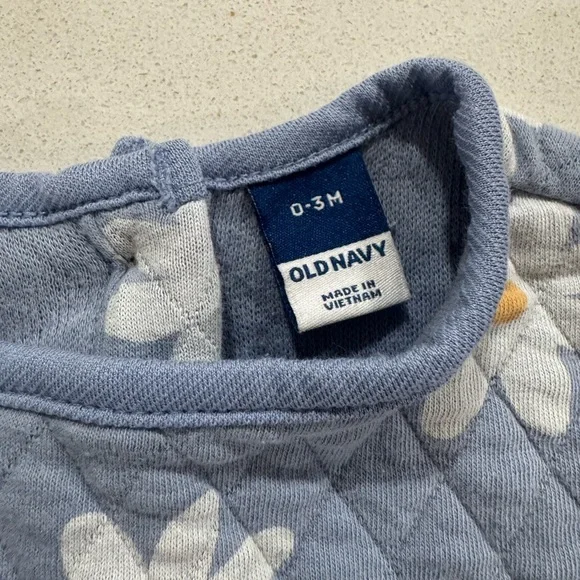 Old Navy Blue Floral Sweater 0-3M - Picture 2 of 4
